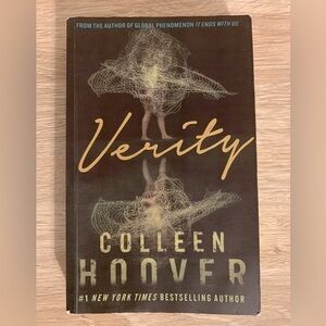 Paperback book - Verity by Colleen Hoover